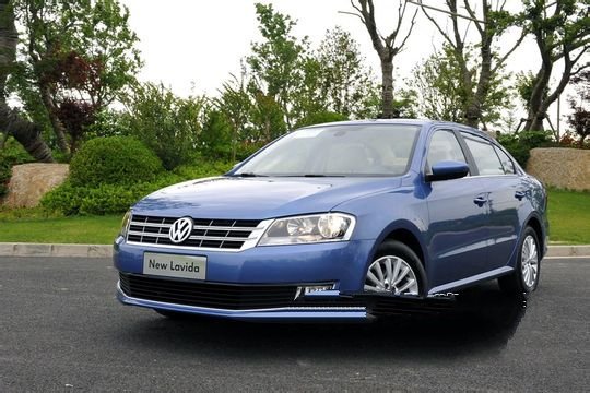 夏季開車汽車如何防止自燃、爆胎現(xiàn)象
