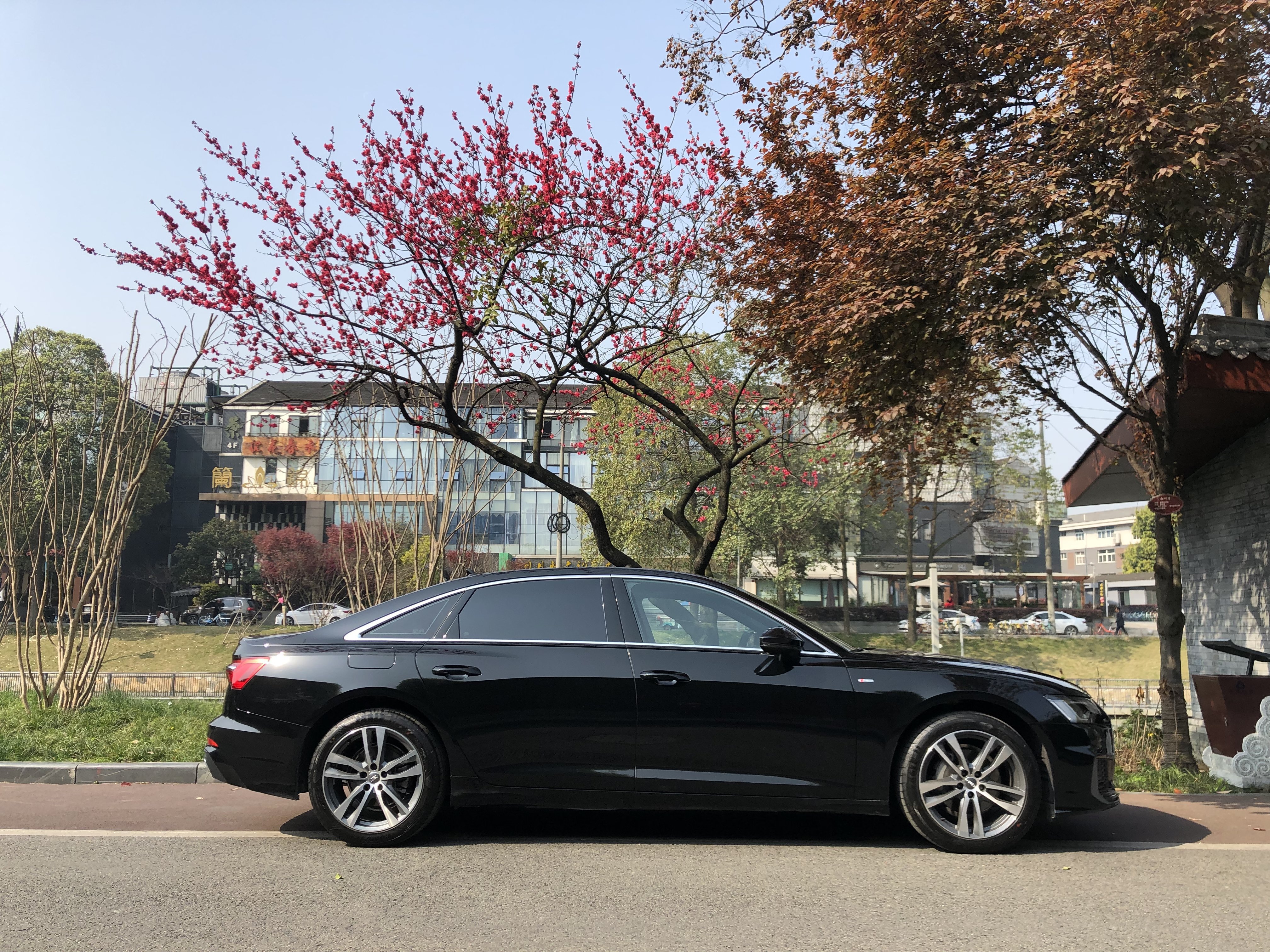 成都汽車(chē)