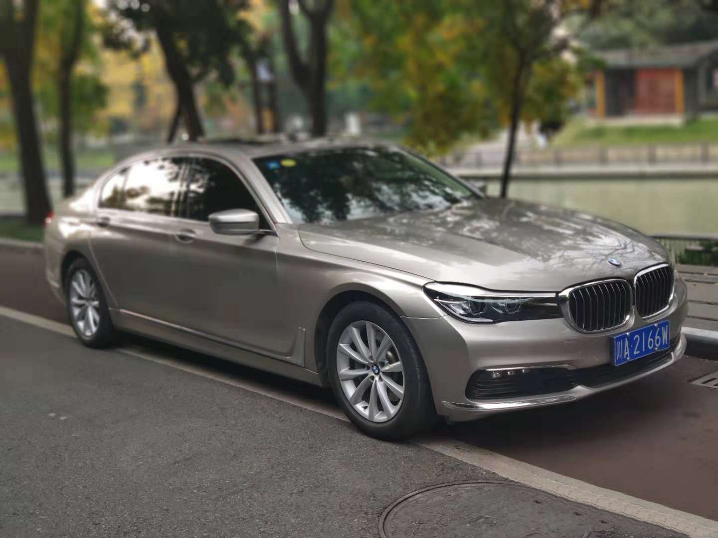 成都租車成都租車
