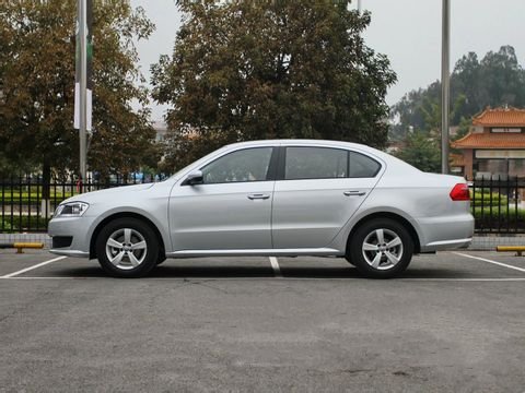 成都租車中遇到哪些損失需要自己承擔(dān)