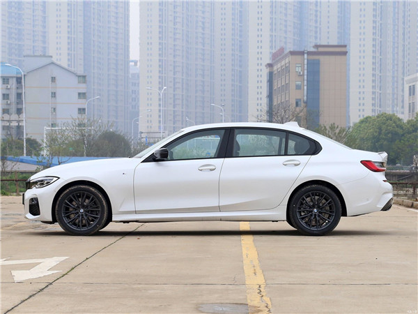成都租車駕駛中的小常識