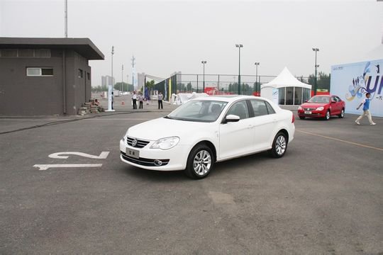成都租車