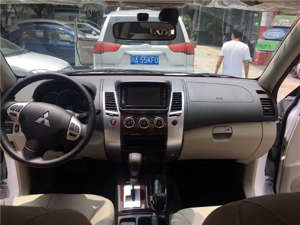 成都租車公司告訴你駕照換證該注意些什么