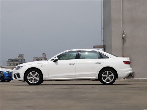 成都越野車租車時(shí)如何驗(yàn)車