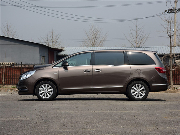 成都雙流機(jī)場(chǎng)租車(chē)