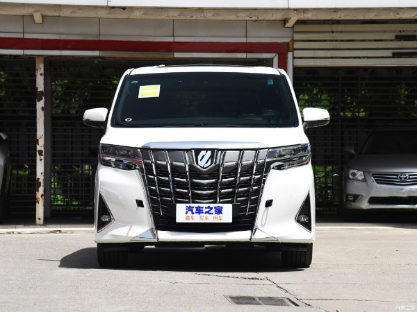 在成都租車中租車駕駛中需要哪些嘗試